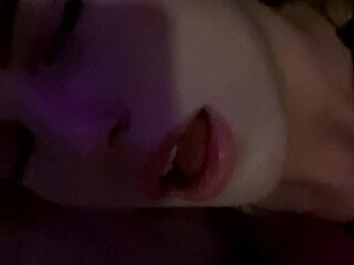 ryliepink, aleciaamaay, aleciaaaaaa onlyfans shows her pussy on the chair