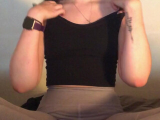 Feya Fern (feyafern aka Ittybittykath) onlyfans Luxurious curvy handjob pussy at work