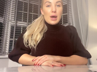 Amber Jade onlyfans Busty confused girl gets naked and jerks off