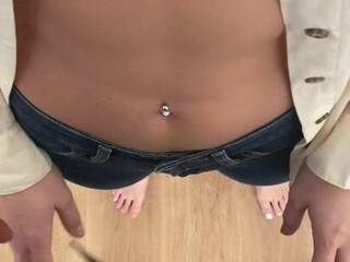 lillieinlove onlyfans Crazy chick fondles her cunt by hand