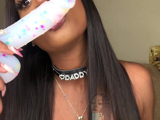 Tyrannicalbanxxx onlyfans Gorgeous jerks off a banana and cums.