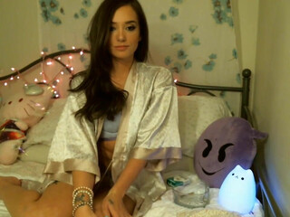 Giapaige onlyfans busty cutie