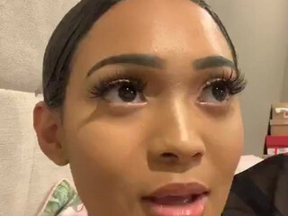 Edwina Isaacs (edwinacarlaisaac) onlyfans Shy curvy caresses shaved cunt