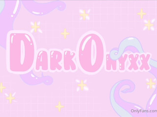 Dark Onyxx (darkonyxxx) onlyfans Buxom Shmarina Shows Underwear