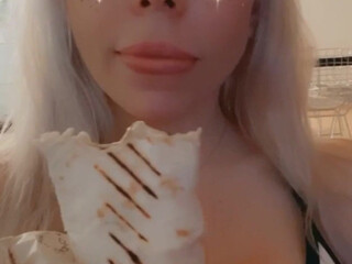 Alice Bong onlyfans Gorgeous queen caresses pussy