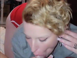 strwberriebb onlyfans Glamor bitch behaves like a slut