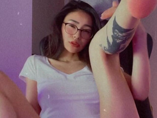 Rae Lil Black aka raelilblackofficial onlyfans Sexy wench sucks dick