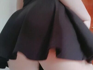 Shirayuki  Mature babe jerks both holes