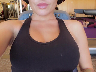 Kissa Sins onlyfans Sexy babe fingering pussy
