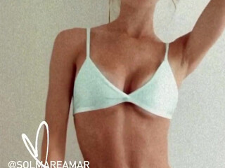 sarahardel onlyfans Test Curly Shy in Fries