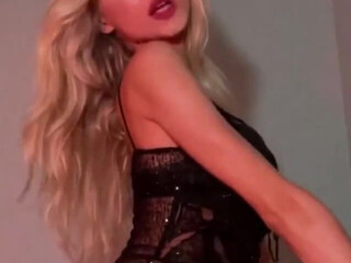 sarahardel onlyfans attractive ass big