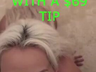 elsadreamjean onlyfans Crazy lady masturbates shaved pussy