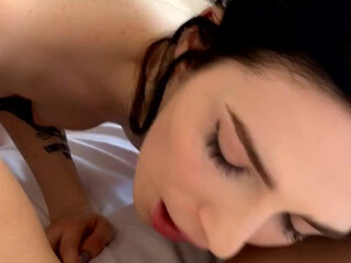 Reislin onlyfans Hot prostitute having fun with a vibrator