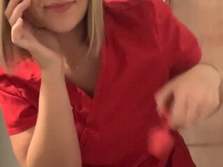 Lemon__Cakes onlyfans Cute chick fucks herself with sex toys