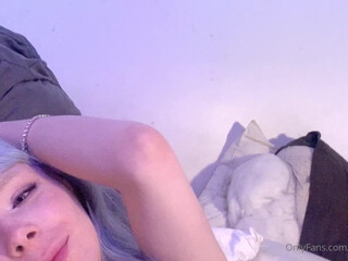 Angelעs Diary aka angeldiaries onlyfans Naughty skin posing in lingerie