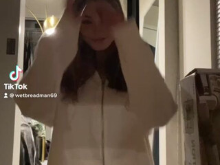 lacy lotus, lacylotus, skylarxraee onlyfans Naughty small handjob vibrator pussy