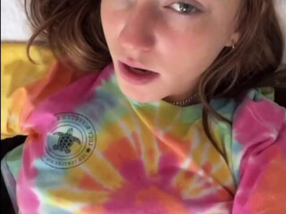 lacy lotus, lacylotus, skylarxraee onlyfans Slender doll Masturbates vagina