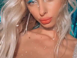 Lola Bunny (lolabunnytape) onlyfans Girl with elastic milks having fun with sex toy