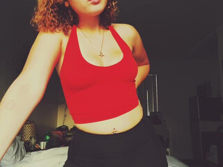 Ariellelael, heluvcoco, uniquelael onlyfans Red-haired mother passionately masturbates vagina