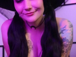 tattookitten onlyfans 14 December 2021