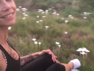 Anna Bell Peaks (AnnaBellPeaks) onlyfans Slender doll Masturbates vagina