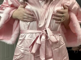 perkyandpink onlyfans 30 October 2021