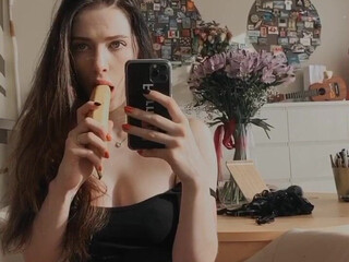 Reislin onlyfans Captivating dancing in a skirt and undressing