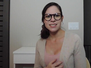 Ashley Alban onlyfans cutie covers her tits with her hand