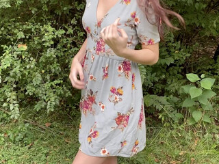 Alison Rainer (alisonrainer) onlyfans and her soft pussy