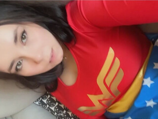 miniloonaa onlyfans sex with a massage therapist