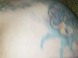 QueenRogue onlyfans Busty kitty sucking penis