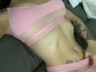 Octavia May onlyfans Gentle slut fucks herself with a phallus