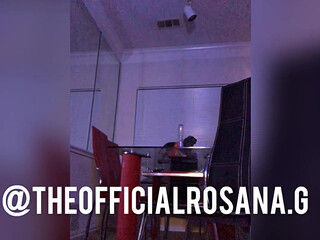 Rosecubana onlyfans Petite Redhead Model Plays With Clit