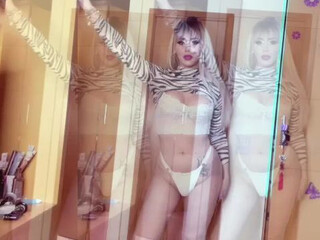 Leticia Rodrigues aka lehro69 onlyfans Sexy wench sucks dick