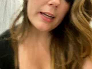 Alex Blair aka itsalexblair onlyfans myfreecams