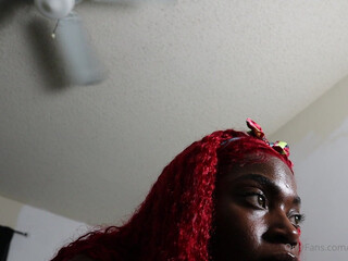 teresa aka TeresaLavae2 aka teresaltwerk onlyfans Little sexy girl wet pink hole play on chaturbate