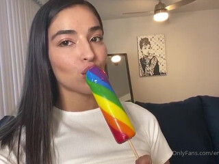 emily willis onlyfans oil feet work on chaturbate