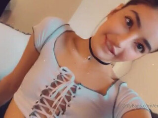 emily willis onlyfans babe undressed and started jerking off