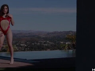 abella danger onlyfans rubs her wet pink hole