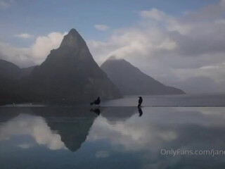 Jane Lucier onlyfans Naked babe demonstrates chocolate body