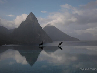 Jane Lucier onlyfans Little Kitty Masturbates