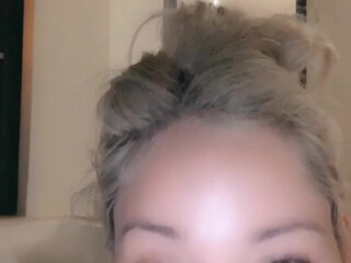 Crystal Storm onlyfans Chatrubate cum show on tits