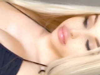 Chloe Spencer aka Ch111oe onlyfans Cream sex toy show with hot Hindu