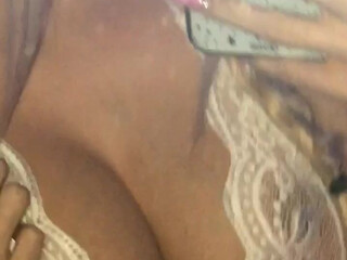 Chloe Spencer aka Ch111oe onlyfans Exciting trash boasts a body