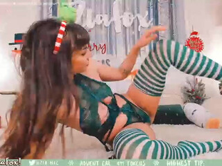 ziafox onlyfans Cosplay girl playing with a big toy