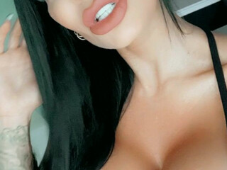 iamlmonies onlyfans jerking off so hot that glasses sweat