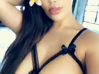 bbblovee onlyfans Russian fisting with big toy