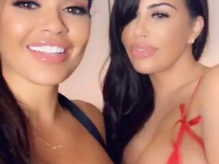 bbblovee onlyfans Hottie teen shows wet hole