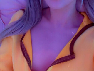 waifumiia onlyfans Naked babe sucks dildo