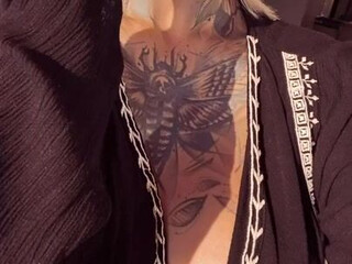 tascha.punkt onlyfans Big breasted bitch gently caresses her cunt 2022 cam show